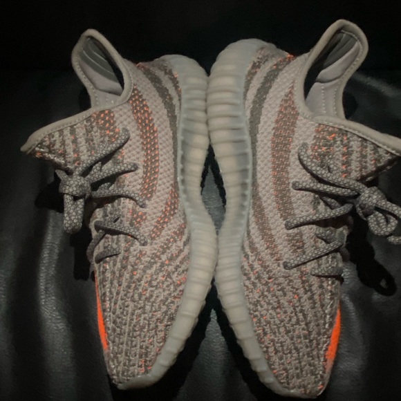 Yeezy 350 V2 “Beluga Reflective” Size 7📩 - Picture 4 of 6